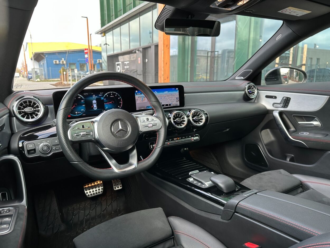 Mercedes-Benz CLA 200 AMG-line