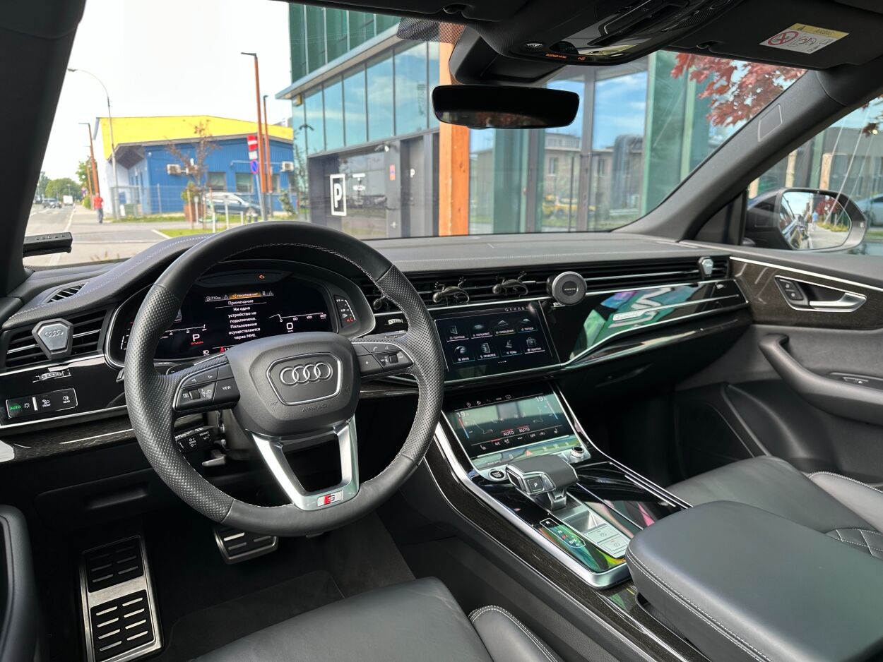 Audi Q8 50TDi quattro S-line