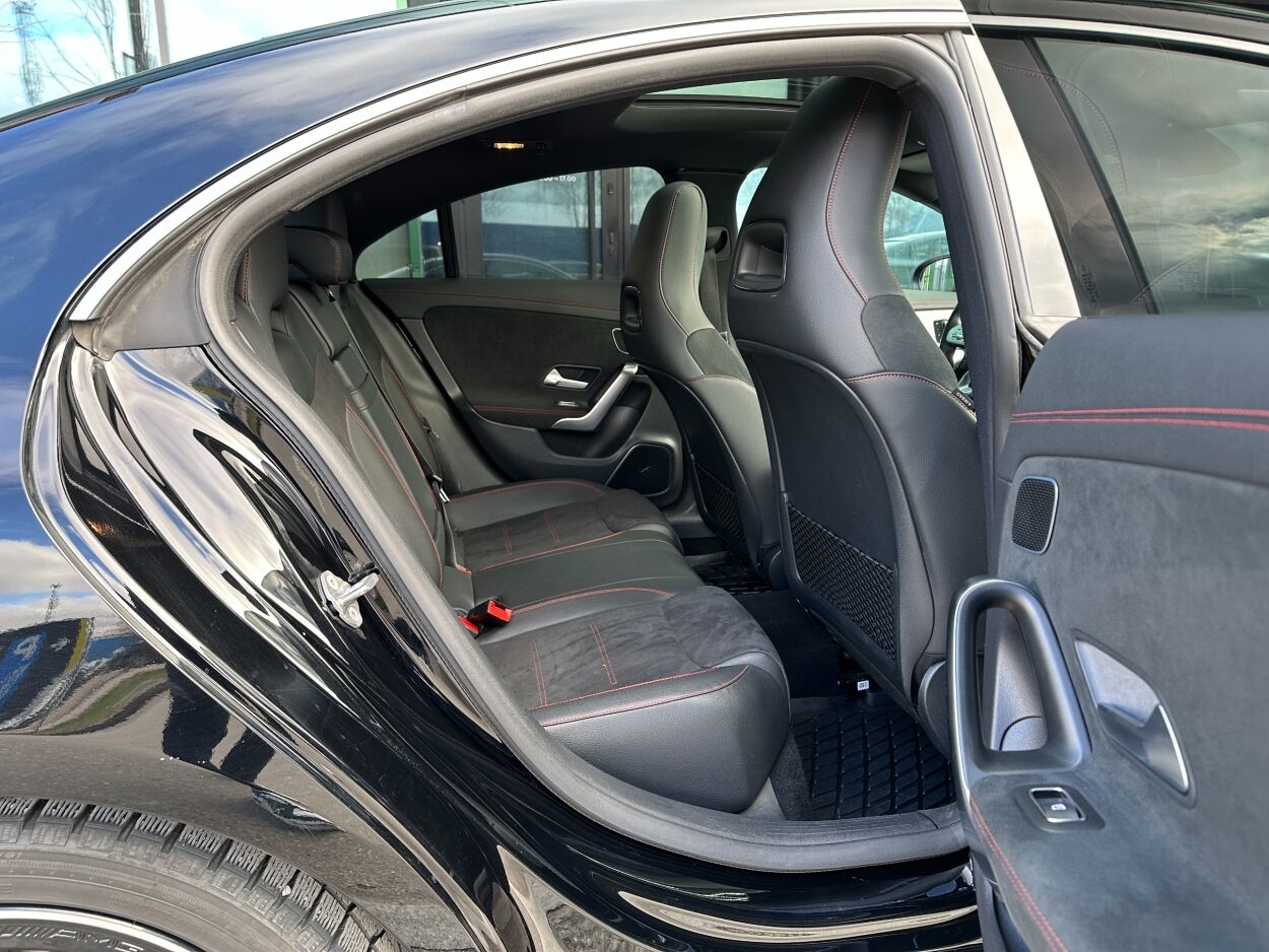 Mercedes-Benz CLA 200 AMG-line
