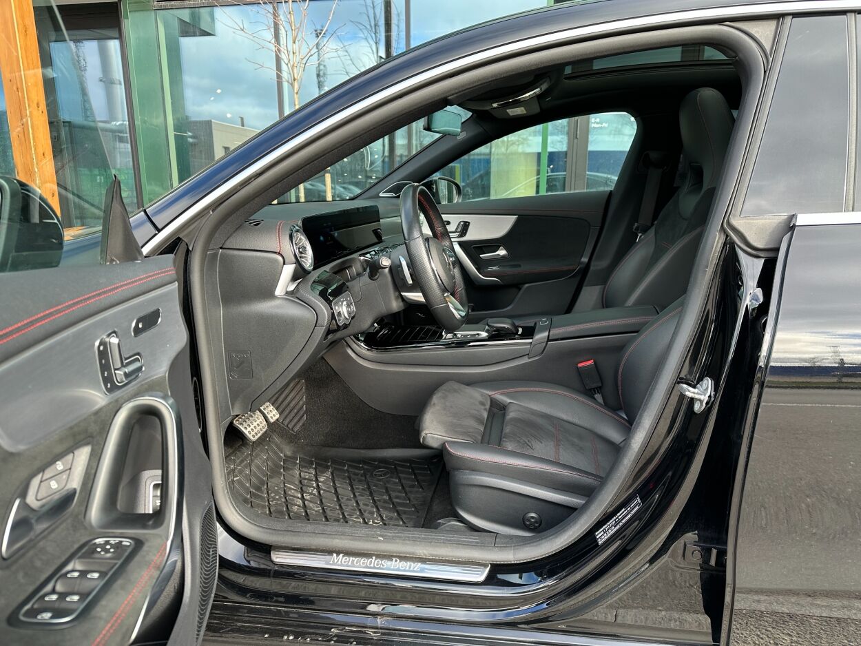 Mercedes-Benz CLA 200 AMG-line